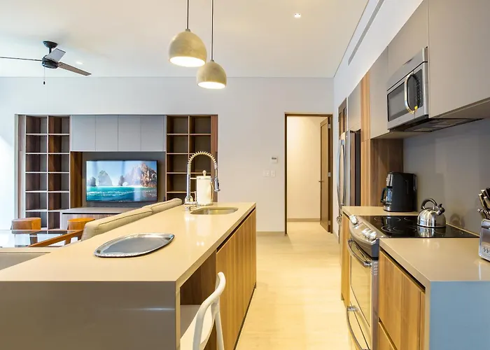 Amazing 2 Bdrm Near Medano Cabo San Lucas